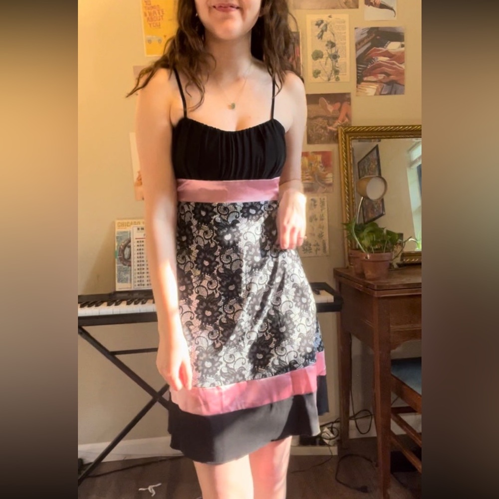 vintage 90s/y2k grunge formal lace print dress